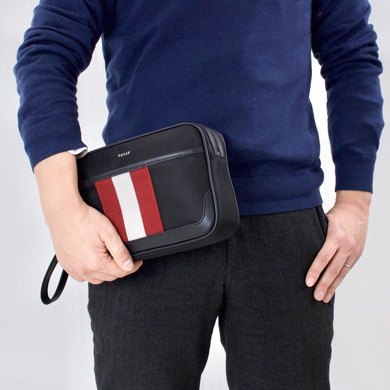 CLUTCH PRIA HITAM GARIS MERAH PUTIH