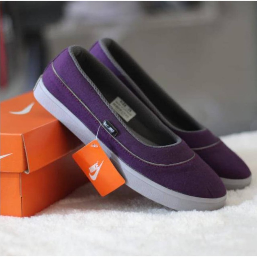 SEPATU WANITA SLIP ON 05/SEPATU SLIP ON UNTUK SANTAI KULIAH KERJA KEKINIAN