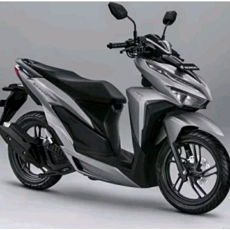 cover depan bawah / dek penahan lumpur / panel depan bagian bawah honda vario 150/125 led new /keyles 2018 2019 2020 2021