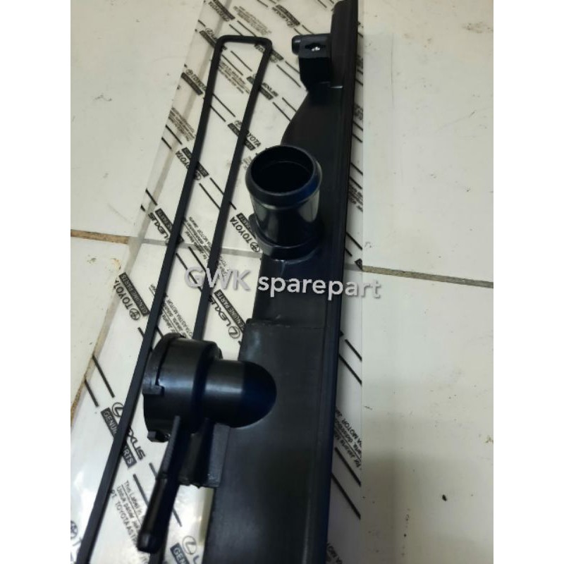 Tutup upper radiator tank Toyota Avanza up 1.500cc Ori