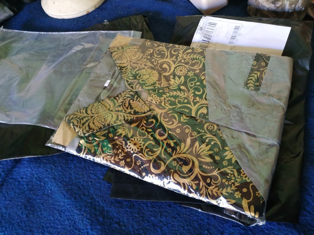 Batik Kemeja Pria Lengan Pendek  Motif Slempang Abu Hitam Alkhalis