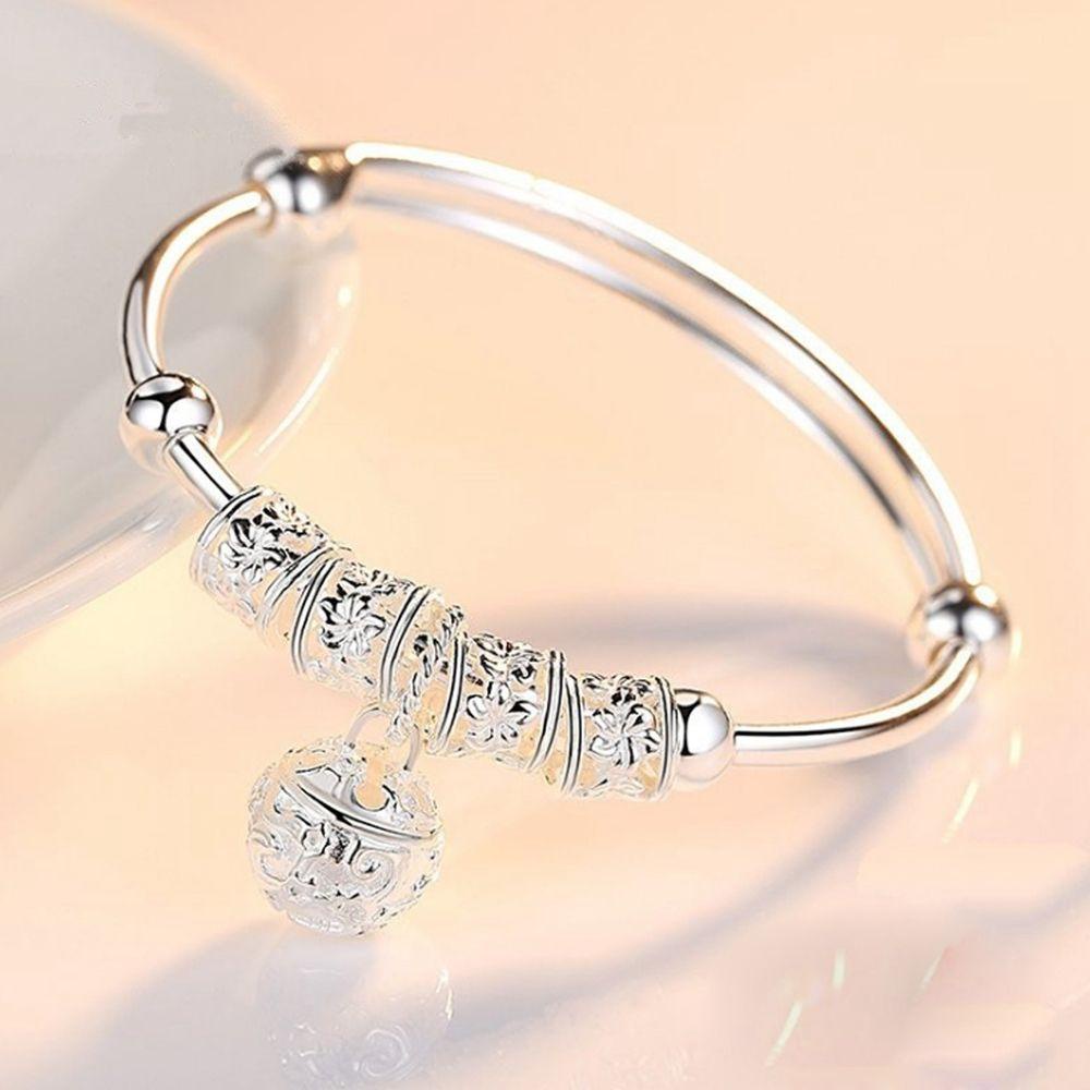 Gelang Tangan Lapis Silver Elegan Hias Liontin Bola Bell Untuk Wanita