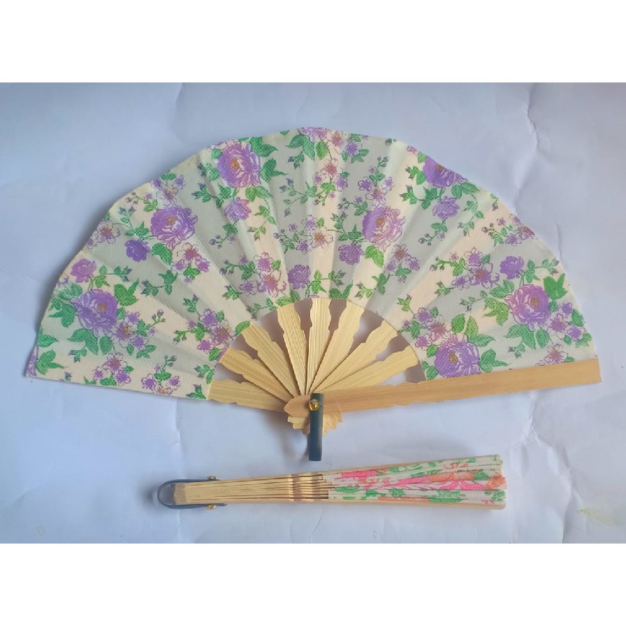 Promo Souvenir Pernikahan Kipas Motif Bunga 9 Jari Lucu Unik Dan Promo Souvenir Pernikahan Kipas Motif Bunga 9 Jari Lucu Unik Dan