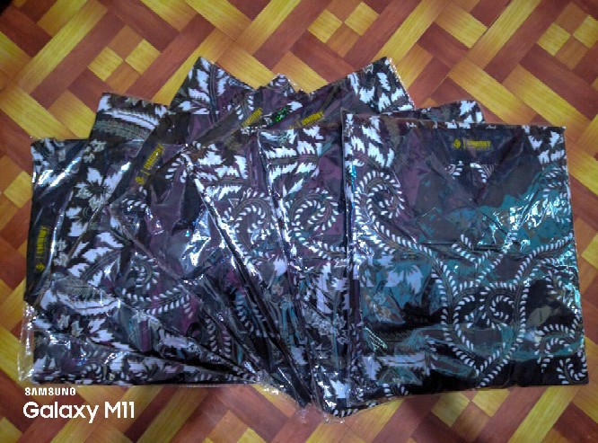 Kemeja Batik Tunik Uj