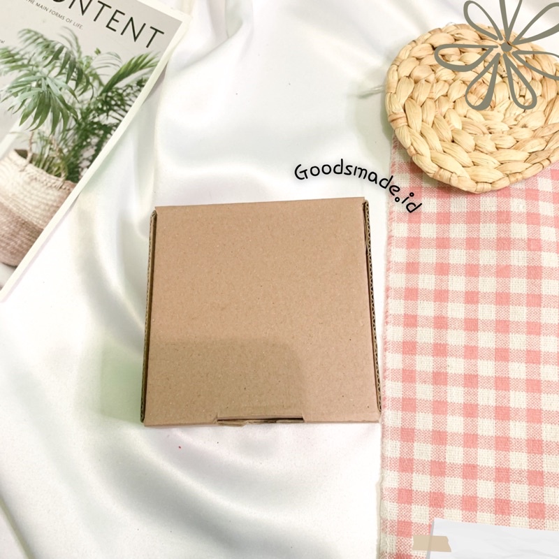 

Packing box tambahan uk kecil