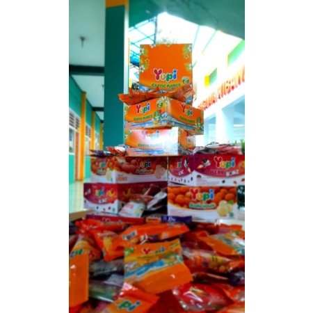 

YUPI permen gummy kenyal Pack