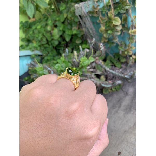 Cincin Pria Wanita Unisex Gold Platted 14K Permata Peridot Hijau Zirconia Mewah