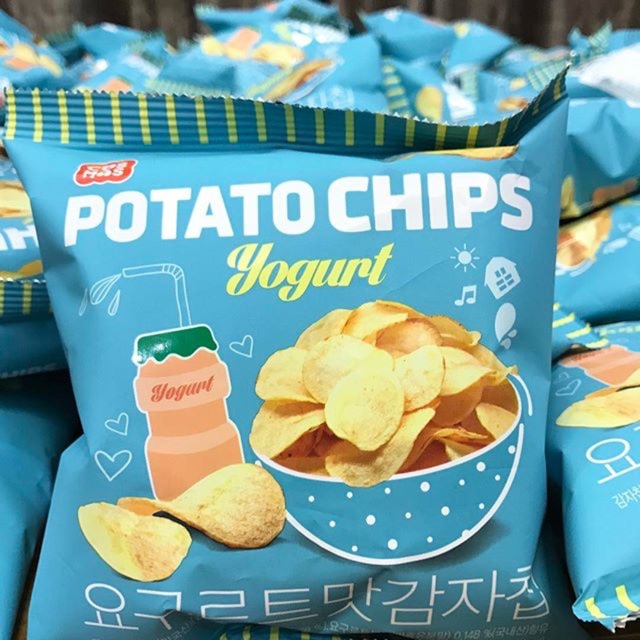 

YOGURT POTATO CHIPS (22g)(free packing with bubble wrap )