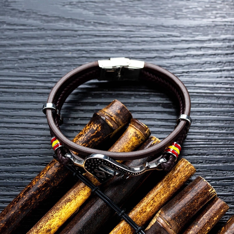 [Z H Perhiasan] Hip Hop Rock Retro Pria Fashion Stainless Steel Simbol Musik Gelang Kulit Pesta Perhiasan Aksesoris