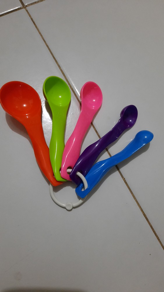 Sendok Takar 5 In 1 Warna - Gbu 757