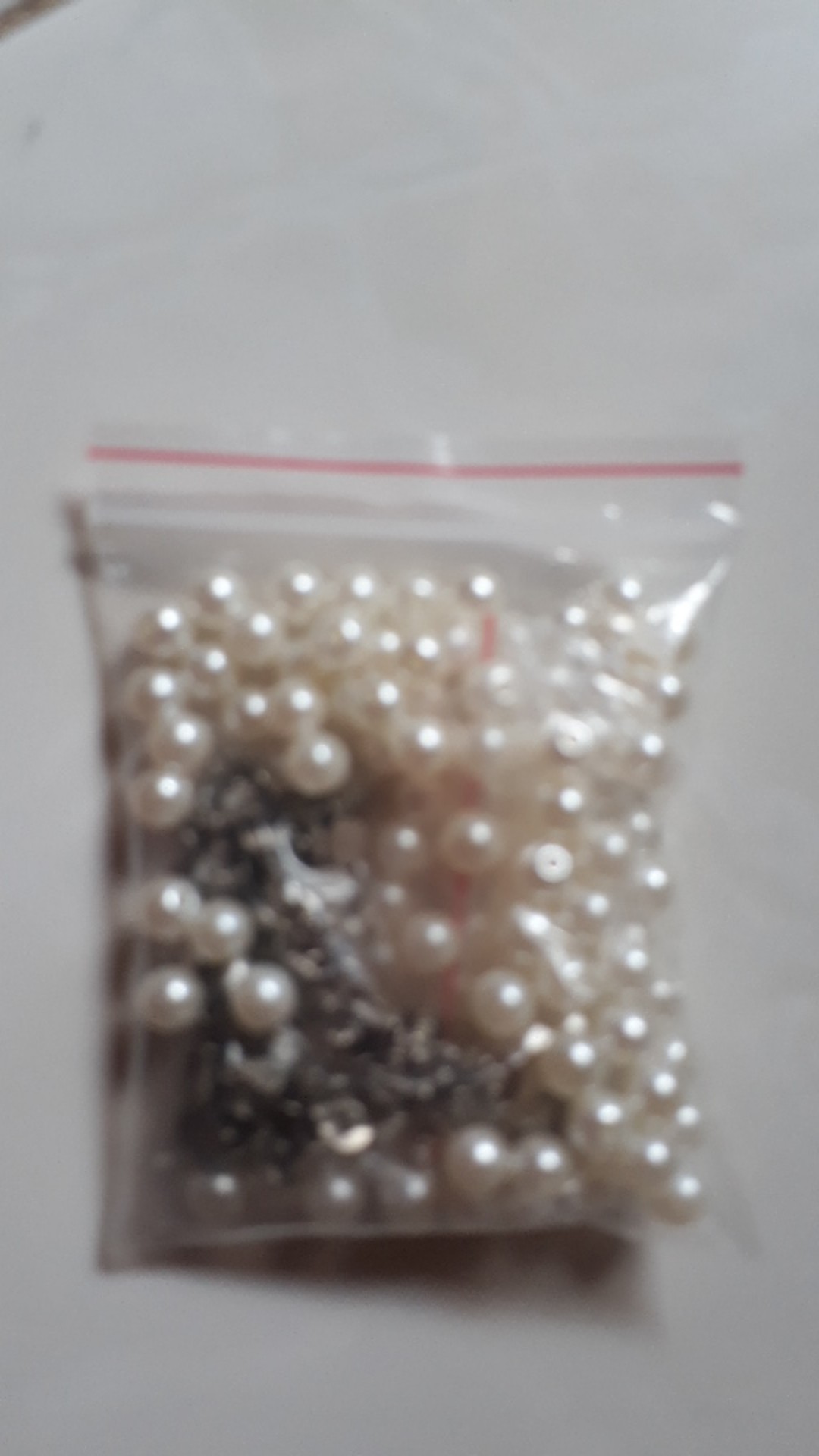 100pcs Manik-manik Mutiara Warna Putih Ukuran 6mm Untuk Dekorasi Tas Dan Pakaian