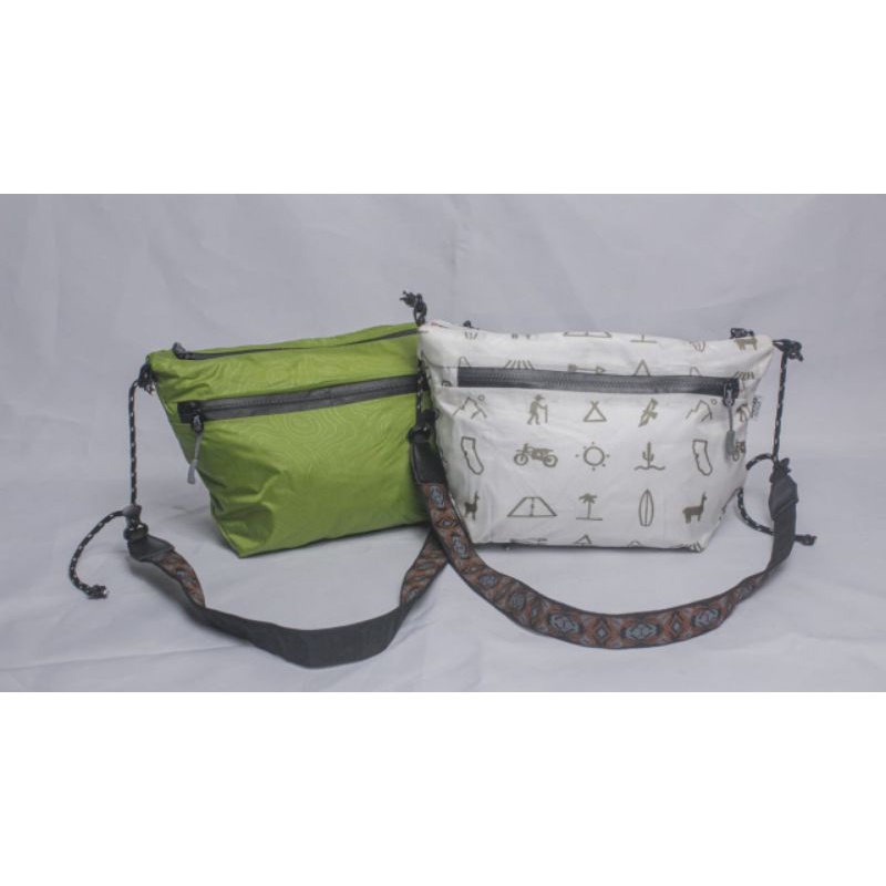 travel pouch saffaroutdoor tas slempang tas gunung tas slendang tas unik tas motif unik weistbag slingbag