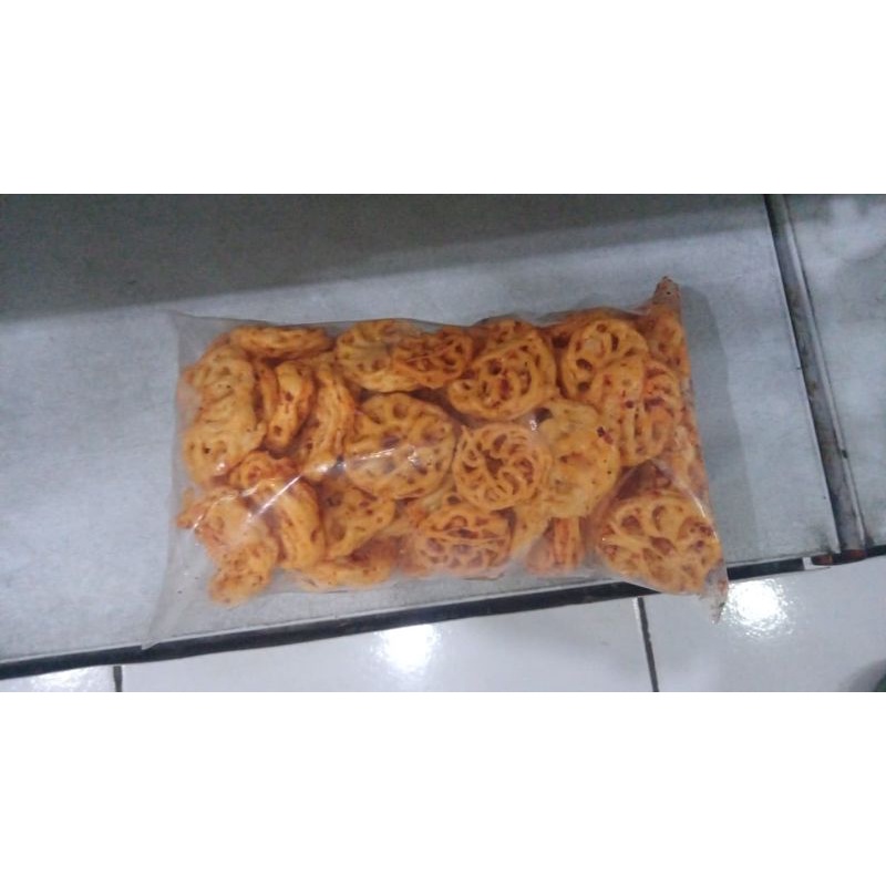 

kerupuk bulat super pedas dan gurih 200g