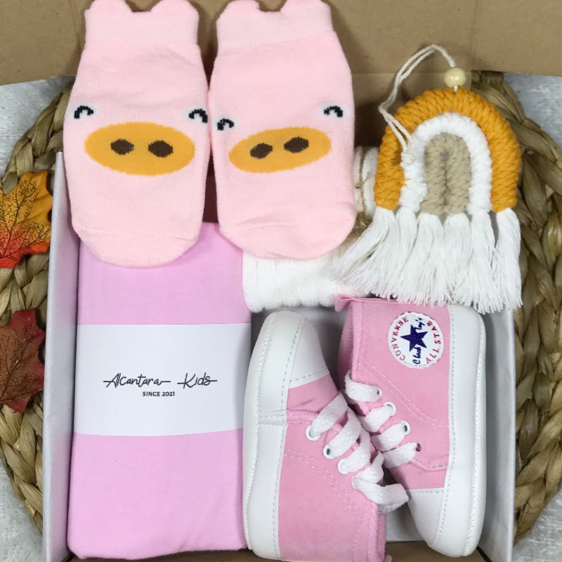 Hampers Bayi Newborn Baby Gift Set Unisex Kado Lahiran Bayi Laki Perempuan-baby pink