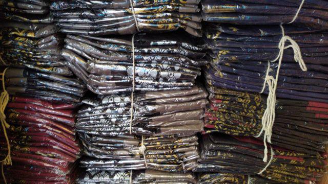 Kemeja Batik Pria Lengan Panjang Size M L Xl Xxl  Bswart Batik Hrb026 Kenongo Hem Panjang Padi Top1