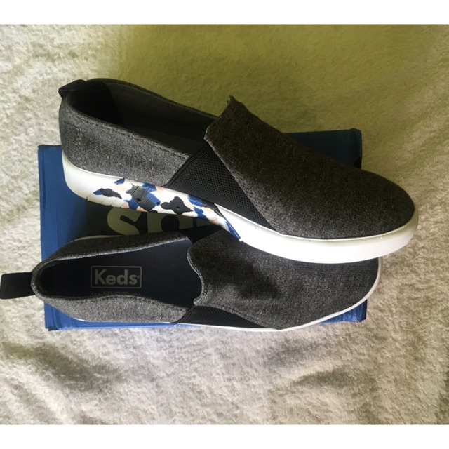 Sepatu keds