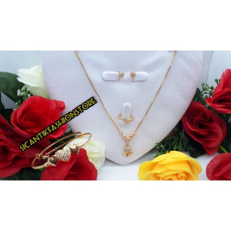 PROMO KALUNG TITANIUM ANAK-ANAK SATU PAKET /ANTING/GELANG/KALUNG/CINCIN/ANTI KARAT LAPIS EMAS MEWAH