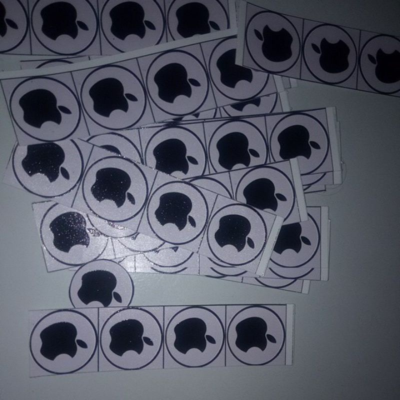 

stiker iphone 3cm