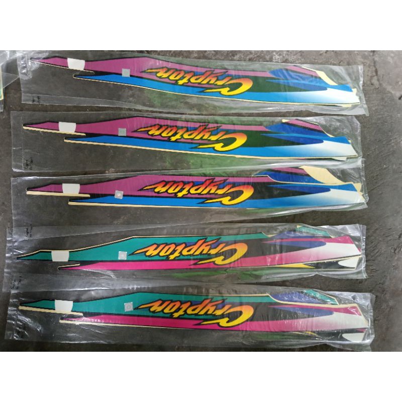 Striping Yamaha Crypton