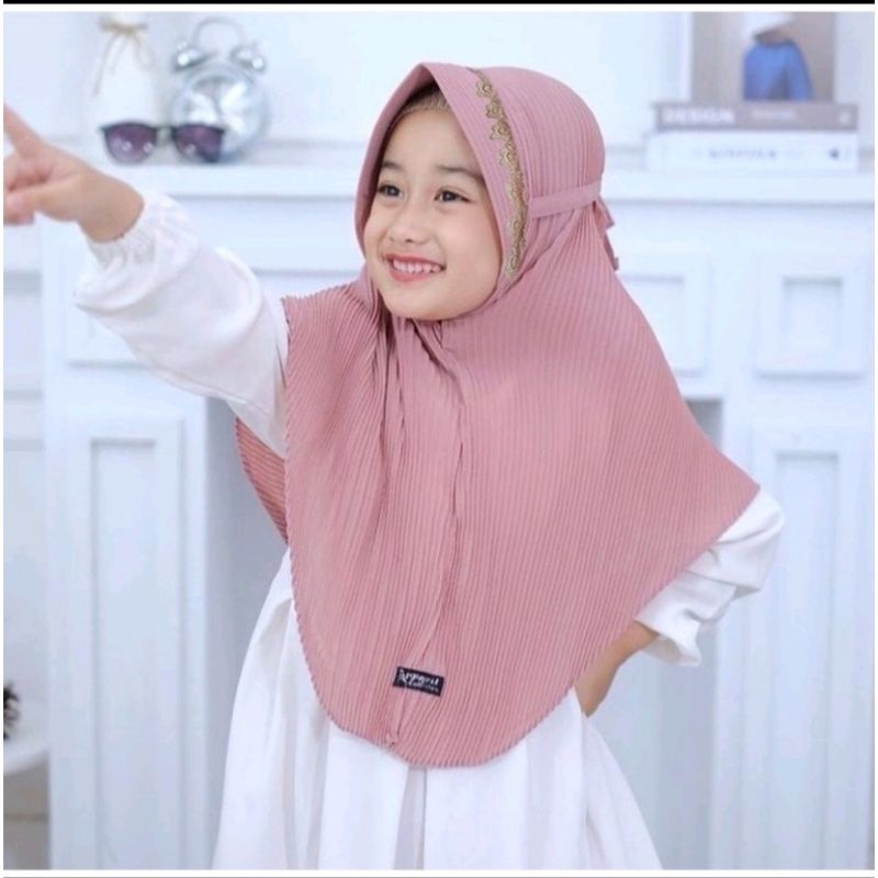 Hijab Jilbab Anak Plisket Ped Renda KERUDUNG ANAK PLISKET INSTAN RENDA