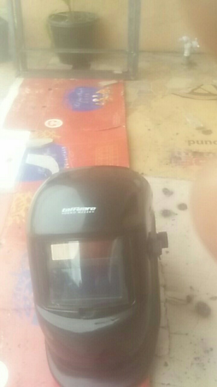 Helm Topeng Las Otomatis Auto Darkening Welding Helmet