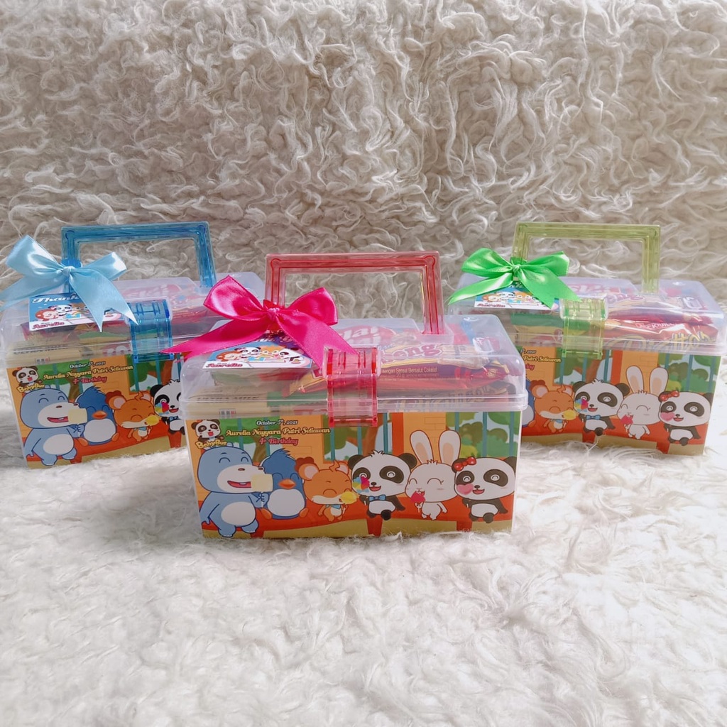

Paket Box Souvenir Ulang Tahun