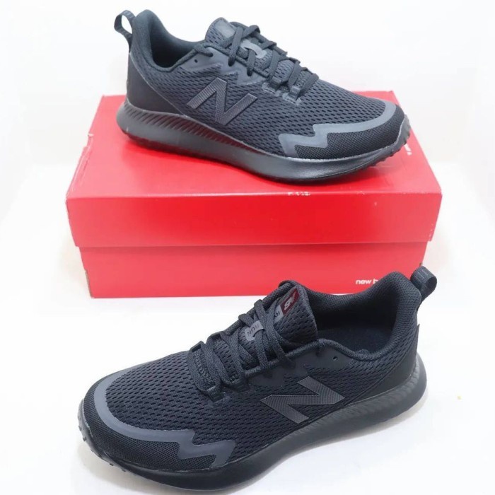 Sepatu New Balance Original RYVAL RUN - Mono Black (Size 42)
