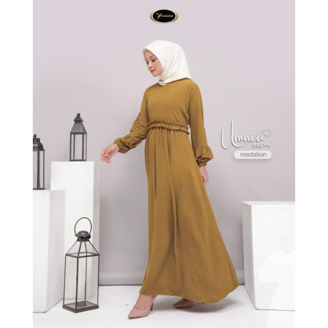 Umnia Dress by yessana
