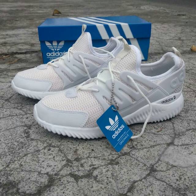 Sepatu wanita_sepatu wanita murah_sepatu adidas aplhabounce original