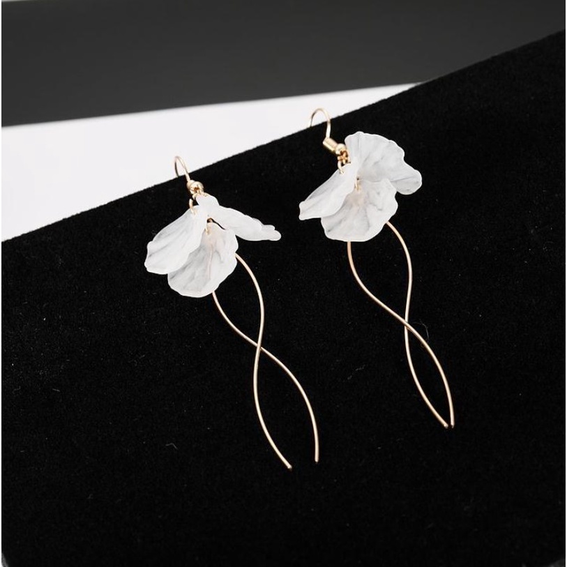 Anting  Tassel Wanita B402 DANCING FLOWER  Korea Fashion Women Earring Giwang Aksesoris Cewe