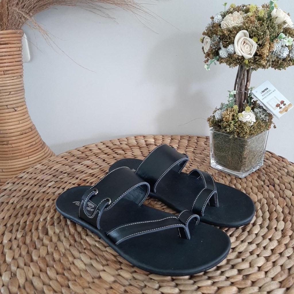 Sandal Pria Casual Kulit Terbaru Sendal Cowok Asli Garut