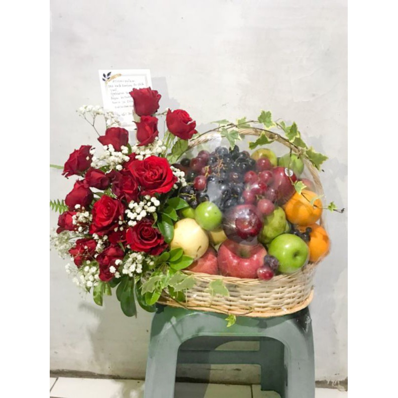 

parsel buah dan bunga besar bandung/fruit hampers/parsel lebaran/ parsel buah bandung