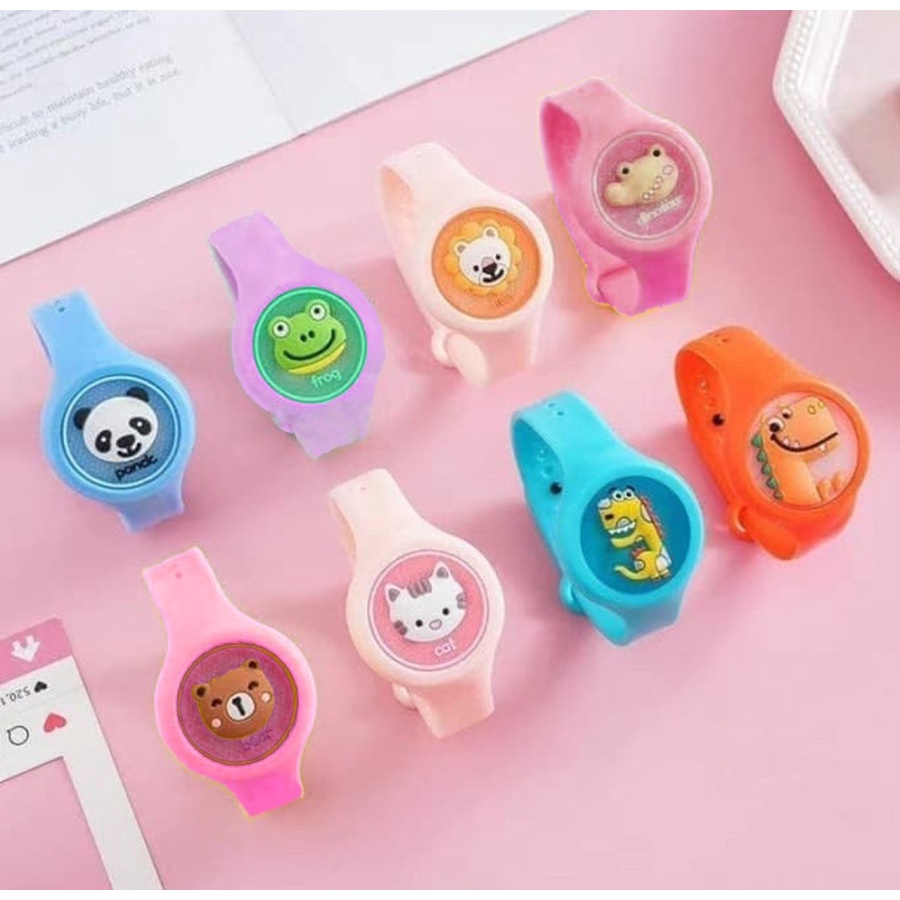 Gelang Nyamuk LED Nyala Lampu  Anak / Bayi Motif Kartun Karakter Lucu - Jam Tangan Silikon