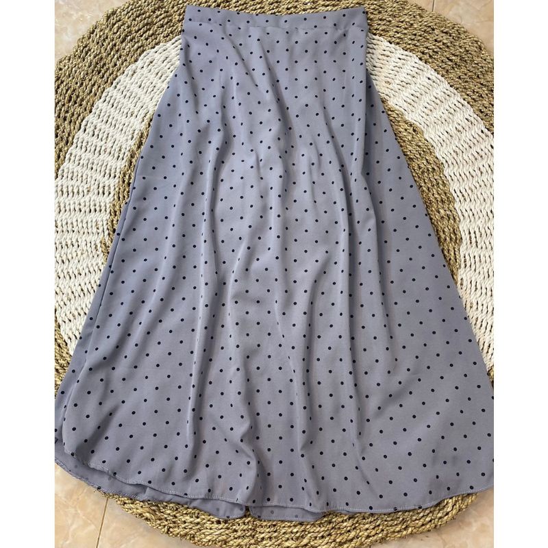 Rok Polka High Waist - Wearing BENA