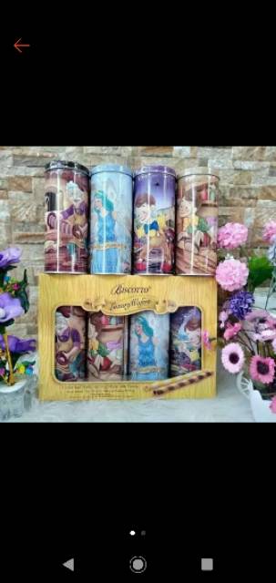 Astor biscotto isi 4 kaleng