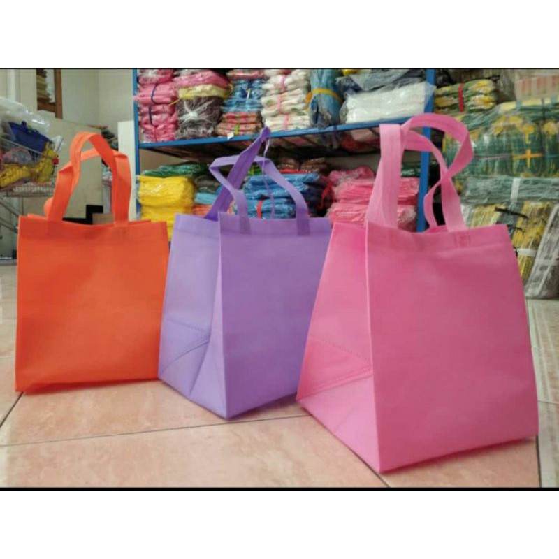 

tas sukuran Tas kotak nasi Murah /goodiebag/ tas hajatan / kotak nasi/ tas hajatan murah/tas kotak nasi 27 24 20 goodiebag murah