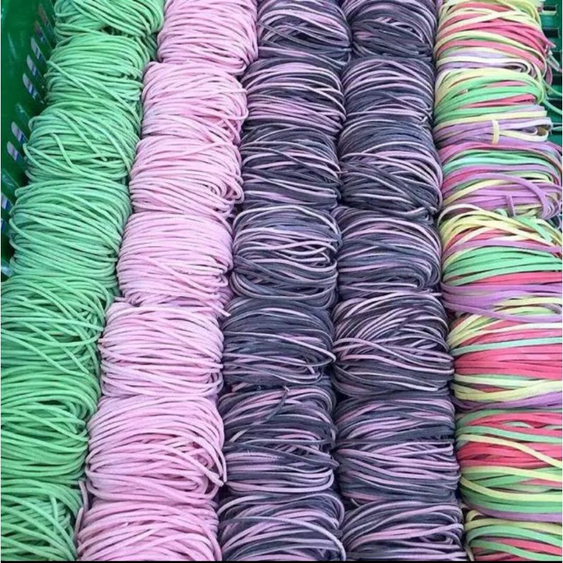 

Mie ayam rainbow telur kampung per 2pcs