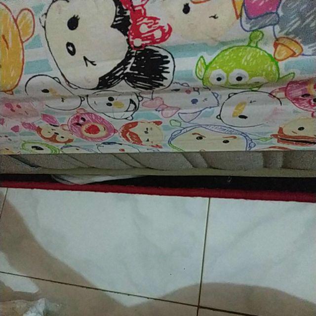 Pot Tempel Atau Argo Warna Hitam