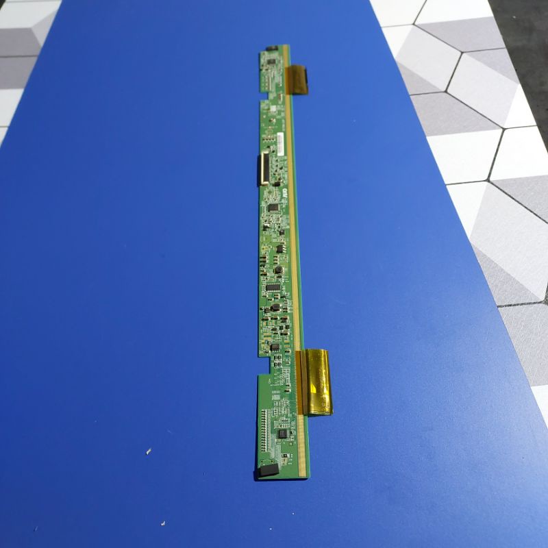 T CON TCON TV SAMSUNG UA32D4000