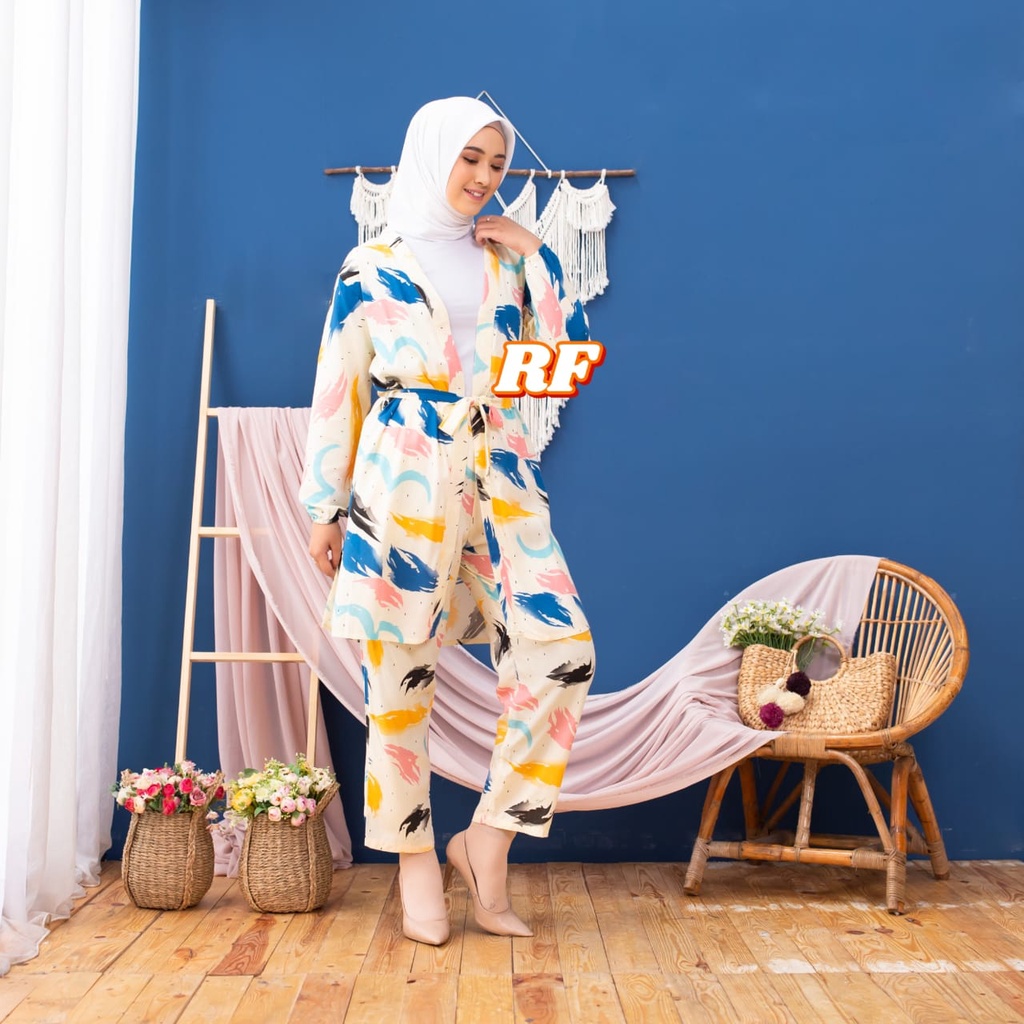 One set kimono / Clara Kimono One set / kimono set fenomenal / Setelan rayon premium adem /  outfit pantai / motif terbaru