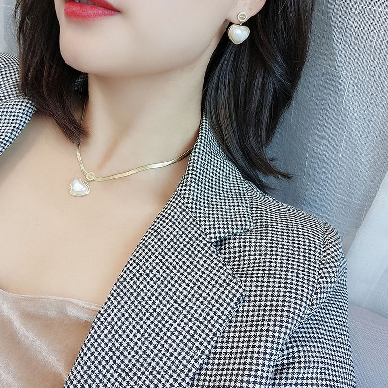 Kalung gepeng love titanium korea style anti karat