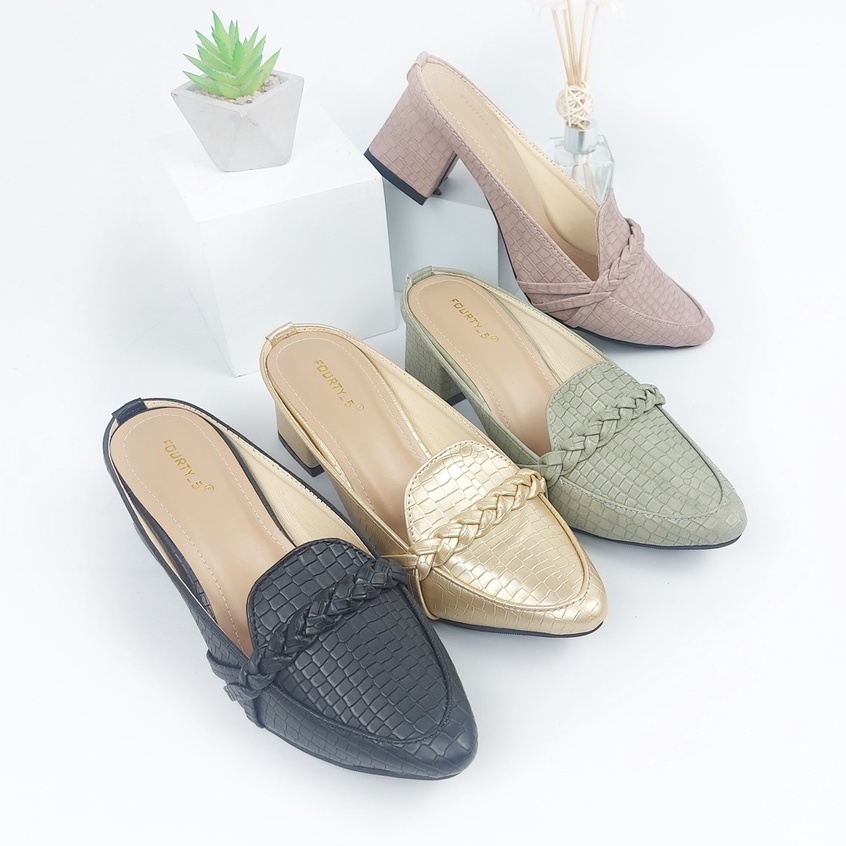 RHM Sepatu Wanita Mules 5 cm Motif Croco HP- 02