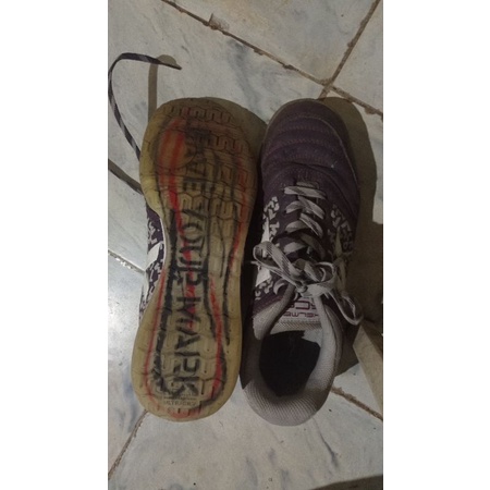 kelme ori size 41 second, plus dus box