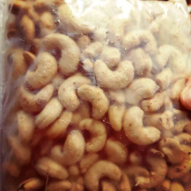 

Kacang mede panggang ori