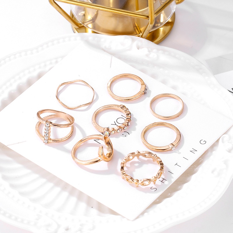 11 Pcs / set Cincin Kombinasi Desain Bulan Aksen Berlian Gaya Eropa Amerika