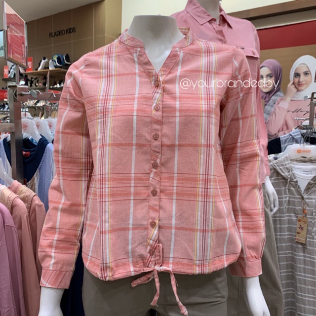 Blouse wanita TRISET