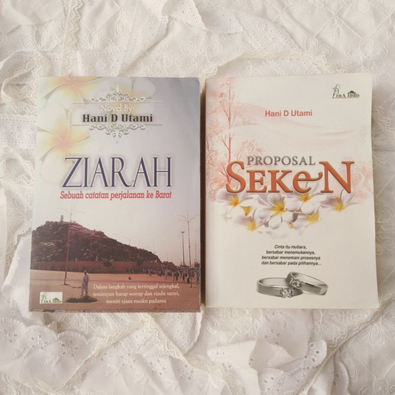 Novel murah Ziarah Sebuah catatan perjalanan ke barat Proposal seken Hani d Utami Preloved original