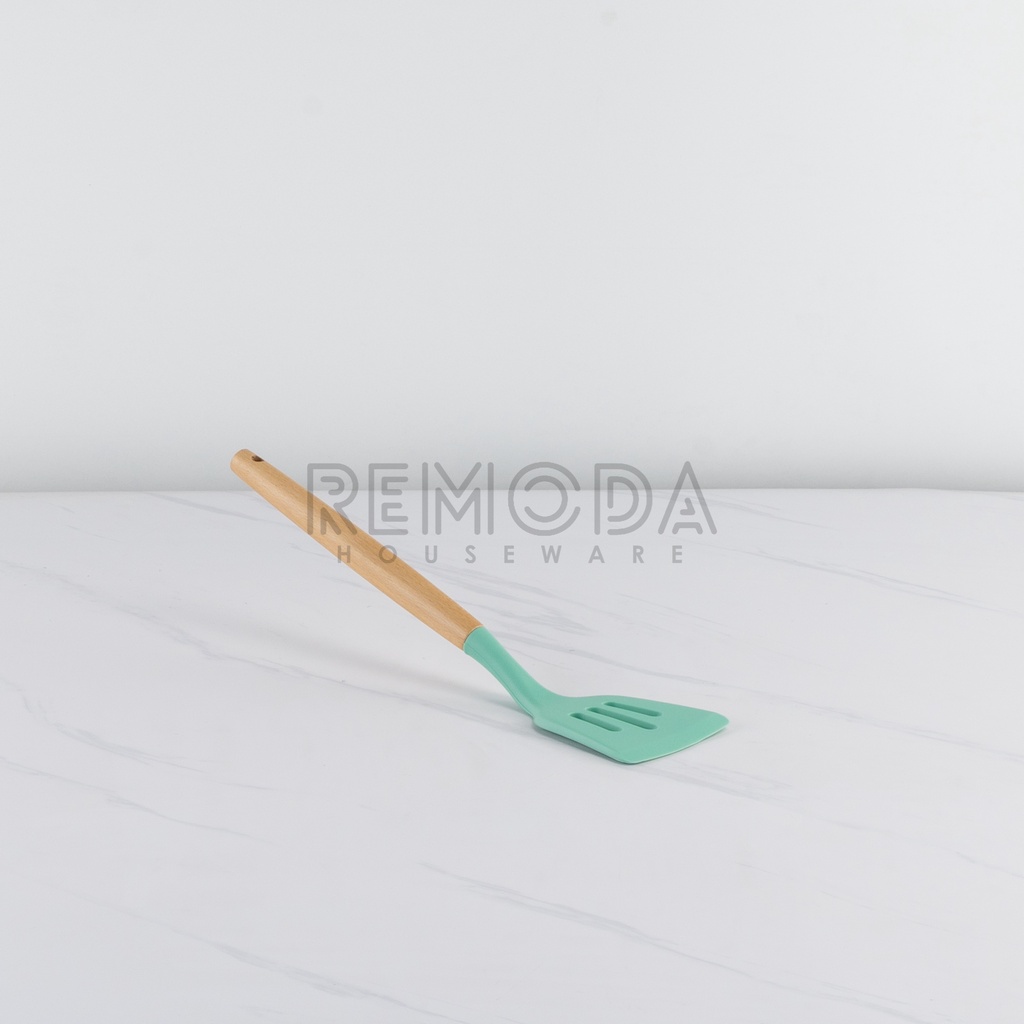 [Remoda]Spatula Silicon / Utensile Tahan Panas / Sutil Silicon / Kitchen Tool Gagang Kayu 100% ORIGINAL