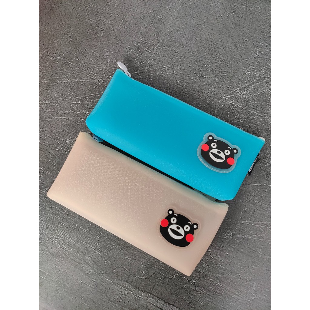 

Pencase Impor / Tempat pensil Resleting Kumamon