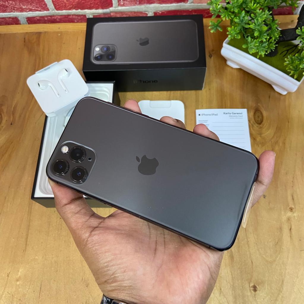 IPhone 11 Pro 64GB Space Gray Super Like New BH.100% Resmi IBOX s/d April 2023